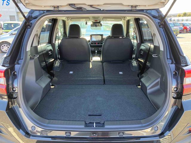 ロッキープレミアムＧ　ＨＥＶ９型ナビ／ＢＴ／ＴＶ／ＤＩＳＣ／Ｂカメラ／ステアスイッチ　前後ドラレコ　ＥＴＣ　ＬＥＤヘッド＆前後フォグ　１７インチアルミ　シートヒーター　電動駐車ブレーキ　自動追従クルコン　衝突被害軽減ブレーキ（千葉県）の中古車