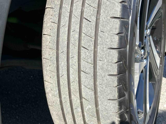 ロッキープレミアムＧ　ＨＥＶ９型ナビ／ＢＴ／ＴＶ／ＤＩＳＣ／Ｂカメラ／ステアスイッチ　前後ドラレコ　ＥＴＣ　ＬＥＤヘッド＆前後フォグ　１７インチアルミ　シートヒーター　電動駐車ブレーキ　自動追従クルコン　衝突被害軽減ブレーキ（千葉県）の中古車