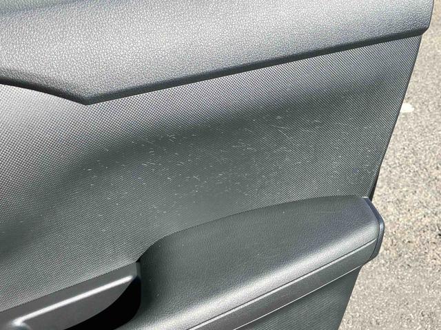 ロッキープレミアムＧ　ＨＥＶ９型ナビ／ＢＴ／ＴＶ／ＤＩＳＣ／Ｂカメラ／ステアスイッチ　前後ドラレコ　ＥＴＣ　ＬＥＤヘッド＆前後フォグ　１７インチアルミ　シートヒーター　電動駐車ブレーキ　自動追従クルコン　衝突被害軽減ブレーキ（千葉県）の中古車