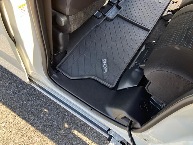 トールカスタムＧ　ターボ９型ＤＰオーディオ／ＢＴ／ＴＶ／Ｂカメラ／ステアスイッチ　ＥＴＣ　ＬＥＤヘッド＆フォグランプ　自動追従クルコン　１５インチアルミ　両側パワスラ　電動駐車ブレーキ　コーナーセンサー　衝突被害軽減ブレーキ（千葉県）の中古車