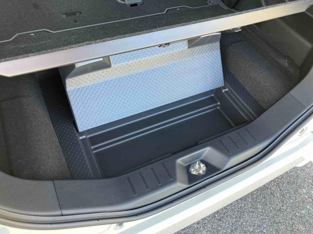 トールカスタムＧ　ターボ９型ＤＰオーディオ／ＢＴ／ＴＶ／Ｂカメラ／ステアスイッチ　ＥＴＣ　ＬＥＤヘッド＆フォグランプ　自動追従クルコン　１５インチアルミ　両側パワスラ　電動駐車ブレーキ　コーナーセンサー　衝突被害軽減ブレーキ（千葉県）の中古車