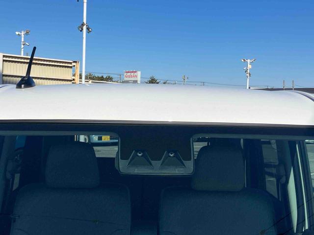 ムーヴＸ左側電動スライドドア　バニティーミラー付き左右サンバイザー　助手席シートバックポケット＋ショッピングフック　チルトステアリング　運転席シートリフター　プッシュエンジンスタート　キーフリーシステム（千葉県）の中古車