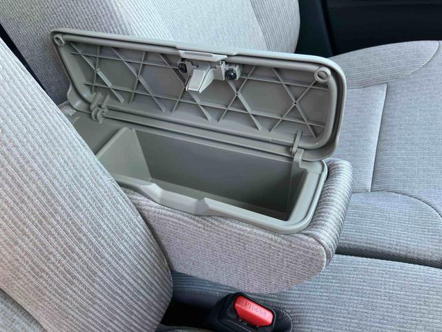 ムーヴＸ左側電動スライドドア　バニティーミラー付き左右サンバイザー　助手席シートバックポケット＋ショッピングフック　チルトステアリング　運転席シートリフター　プッシュエンジンスタート　キーフリーシステム（千葉県）の中古車