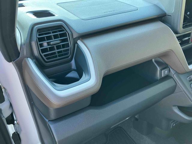 ムーヴＸ左側電動スライドドア　バニティーミラー付き左右サンバイザー　助手席シートバックポケット＋ショッピングフック　チルトステアリング　運転席シートリフター　プッシュエンジンスタート　キーフリーシステム（千葉県）の中古車