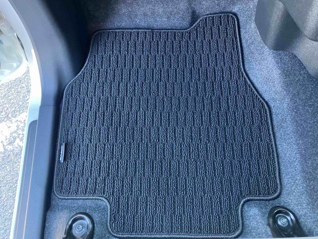 ムーヴＸ左側電動スライドドア　バニティーミラー付き左右サンバイザー　助手席シートバックポケット＋ショッピングフック　チルトステアリング　運転席シートリフター　プッシュエンジンスタート　キーフリーシステム（千葉県）の中古車