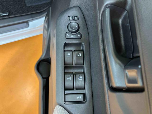 ムーヴＸ衝突回避支援システム　横滑り防止装置　左側電動スライドドア　前後コーナーセンサー　アイドリングストップ　プッシュエンジンスタート　キーフリーシステム　オートライト　オートハイビーム　ＬＥＤヘッドライト（千葉県）の中古車