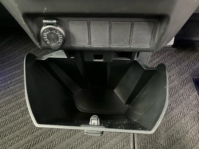 トールＧ９型ナビ／ＴＶ／ＤＶＤ／ＢＴ／ＵＳＢ　後席モニター　バックカメラ　前後ドラレコ　ＥＴＣ　フロアイルミネーション　両側電動スライドドア　ＬＥＤヘッドライト　オ−トライト　前後コ−ナ−センサー　キーフリー（千葉県）の中古車