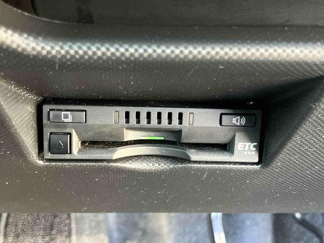 ロッキープレミアムＧ　ＨＥＶ９型ナビ／ＴＶ／ＤＶＤ／ＢＴ／ＵＳＢ　全周囲カメラ　前後ドラレコ　ＥＴＣ　全車速追従クルコン　ＬＥＤヘッドランプ　リヤフォグ　コーナーセンサー　シートヒーター　革ステ　電動駐車ブレーキ　アルミ（千葉県）の中古車