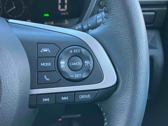 ロッキープレミアムＧ　ＨＥＶ９型ナビ／ＴＶ／ＤＶＤ／ＢＴ／ＵＳＢ　全周囲カメラ　前後ドラレコ　ＥＴＣ　全車速追従クルコン　ＬＥＤヘッドランプ　リヤフォグ　コーナーセンサー　シートヒーター　革ステ　電動駐車ブレーキ　アルミ（千葉県）の中古車