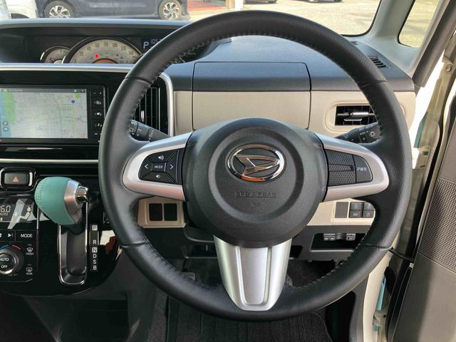 ムーヴキャンバスＧブラックインテリアリミテッド　ＳＡIIIパノラマカメラ連動フルセグナビ　ＵＳＢ接続　ブルートゥース対応　フロント．リヤドライブレコーダー連動　ＥＴＣ　室内イルミネーションパック　置きラクボックス　助手席シートアンダートレイ（千葉県）の中古車