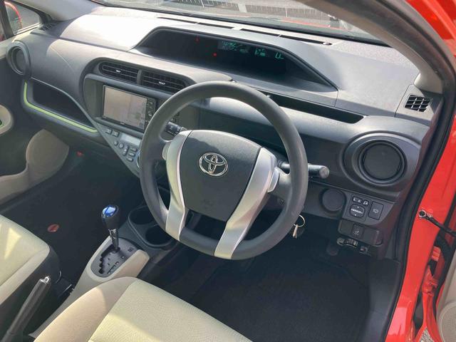 アクアＳハイブリッド　ナビ／ワンセグ／ＣＤ　バックカメラ　ＥＴＣ　ヘッドランプウォッシャー　車両接近通報装置　ゲートシフトレバー　アルミホイール　キーレスエントリー　サイドレバー式駐車ブレーキ　スペアタイヤ（千葉県）の中古車