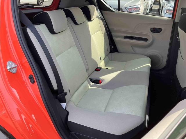 アクアＳハイブリッド　ナビ／ワンセグ／ＣＤ　バックカメラ　ＥＴＣ　ヘッドランプウォッシャー　車両接近通報装置　ゲートシフトレバー　アルミホイール　キーレスエントリー　サイドレバー式駐車ブレーキ　スペアタイヤ（千葉県）の中古車