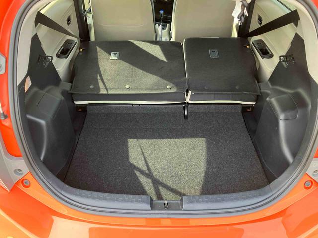 アクアＳハイブリッド　ナビ／ワンセグ／ＣＤ　バックカメラ　ＥＴＣ　ヘッドランプウォッシャー　車両接近通報装置　ゲートシフトレバー　アルミホイール　キーレスエントリー　サイドレバー式駐車ブレーキ　スペアタイヤ（千葉県）の中古車