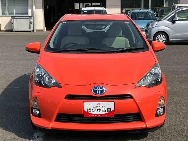 アクアＳハイブリッド　ナビ／ワンセグ／ＣＤ　バックカメラ　ＥＴＣ　ヘッドランプウォッシャー　車両接近通報装置　ゲートシフトレバー　アルミホイール　キーレスエントリー　サイドレバー式駐車ブレーキ　スペアタイヤ（千葉県）の中古車