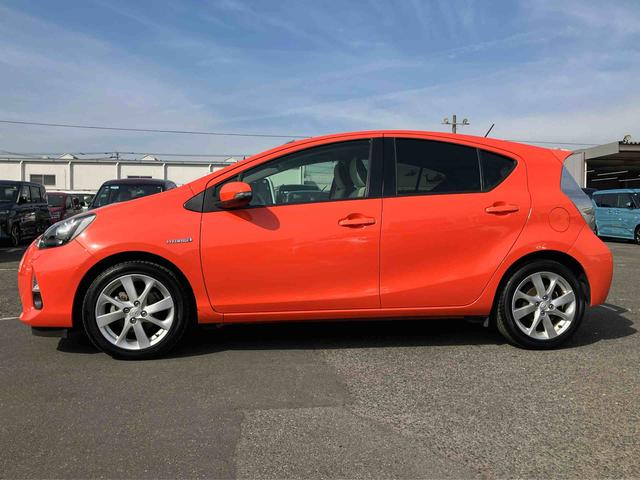 アクアＳハイブリッド　ナビ／ワンセグ／ＣＤ　バックカメラ　ＥＴＣ　ヘッドランプウォッシャー　車両接近通報装置　ゲートシフトレバー　アルミホイール　キーレスエントリー　サイドレバー式駐車ブレーキ　スペアタイヤ（千葉県）の中古車