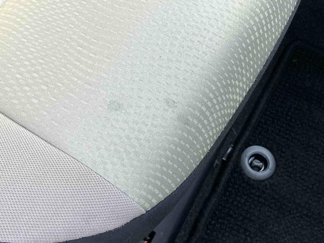 アクアＳハイブリッド　ナビ／ワンセグ／ＣＤ　バックカメラ　ＥＴＣ　ヘッドランプウォッシャー　車両接近通報装置　ゲートシフトレバー　アルミホイール　キーレスエントリー　サイドレバー式駐車ブレーキ　スペアタイヤ（千葉県）の中古車