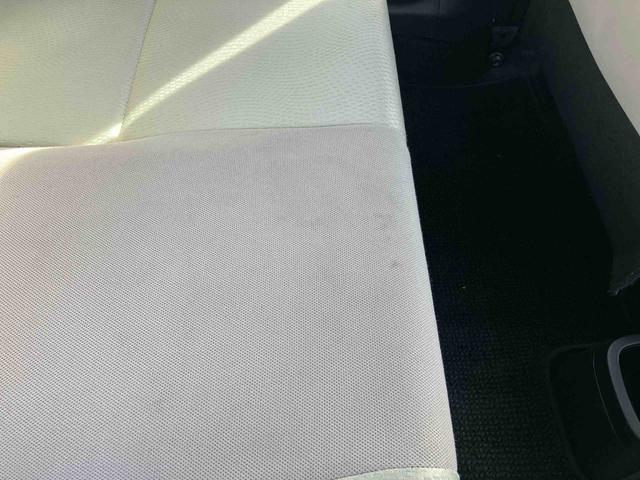 アクアＳハイブリッド　ナビ／ワンセグ／ＣＤ　バックカメラ　ＥＴＣ　ヘッドランプウォッシャー　車両接近通報装置　ゲートシフトレバー　アルミホイール　キーレスエントリー　サイドレバー式駐車ブレーキ　スペアタイヤ（千葉県）の中古車