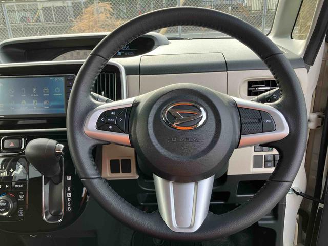 ムーヴキャンバスＸブラックインテリアリミテッド　ＳＡIIIパノラマカメラ連動ＤＶＤチューナー　ＵＳＢ接続　ブルートゥース対応　衝突被害軽減ブレーキ　横滑り防止装置　アイドリングストップ　置きラクボックス　オートライト　オートハイビーム　ショッピングフック（千葉県）の中古車