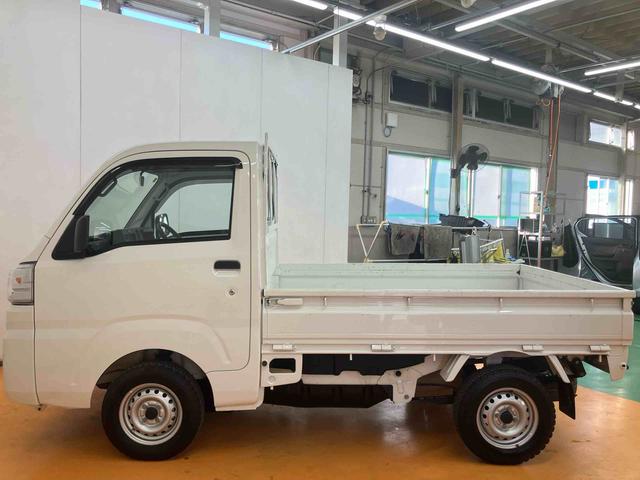 ハイゼットトラックスタンダード　農用スペシャルスーパーデフロック　４ＷＤ　荷台作業灯　スピーカー一体型ラジオチューナー　マニュアルレベリング機能付ハロゲンヘッドライト　ショッピングフック　助手席シートバックポケット　舗装路．非舗装路用タイヤ（千葉県）の中古車