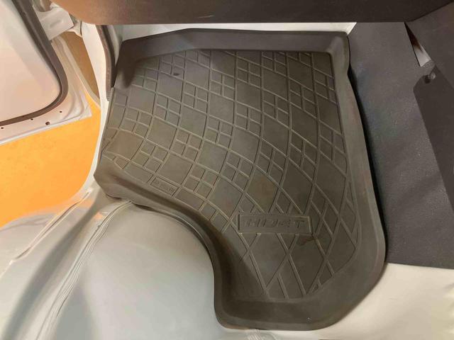 ハイゼットトラックスタンダード　農用スペシャルスーパーデフロック　４ＷＤ　荷台作業灯　スピーカー一体型ラジオチューナー　マニュアルレベリング機能付ハロゲンヘッドライト　ショッピングフック　助手席シートバックポケット　舗装路．非舗装路用タイヤ（千葉県）の中古車