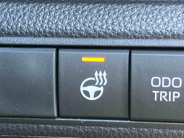 カローラＷ／Ｂ１０．５型ＤＳＡ／ＴＶ／ＢＴ／ＵＳＢ　Ｂカメラ　前後ドラレコ　ＥＴＣ　全車速追従クルコン　ステアリングヒーター　シートヒーター　ＢＳＭ　ＬＥＤヘッドライト　コーナーセンサー　電動駐車ブレーキ　アルミ（千葉県）の中古車