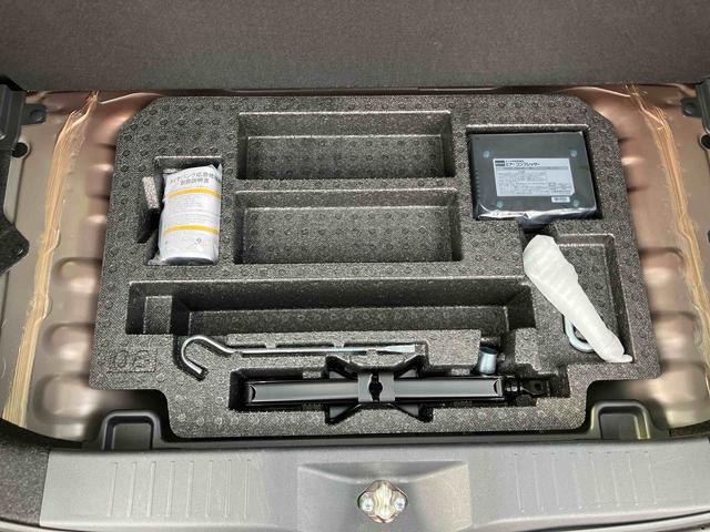 ブーンシルク　Ｇパッケージ　ＳＡIIIナビ／ＴＶ／ＤＶＤ／ＢＴ／ＵＳＢ　全周囲カメラ　前後ドラレコ　ＥＴＣ　ＬＥＤヘッドライト　オートライト　オートハイビーム　コーナーセンサー　革巻ステア　ステリモ　キーフリー　プッシュスタート　アルミ（千葉県）の中古車