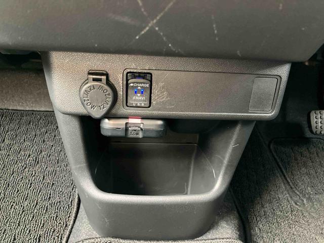 ブーンシルク　Ｇパッケージ　ＳＡIIIナビ／ＴＶ／ＤＶＤ／ＢＴ／ＵＳＢ　全周囲カメラ　前後ドラレコ　ＥＴＣ　ＬＥＤヘッドライト　オートライト　オートハイビーム　コーナーセンサー　革巻ステア　ステリモ　キーフリー　プッシュスタート　アルミ（千葉県）の中古車