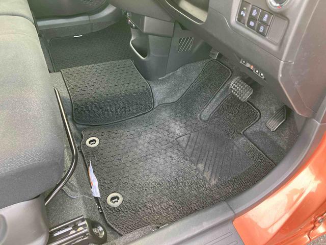 ブーンシルク　Ｇパッケージ　ＳＡIIIナビ／ＴＶ／ＤＶＤ／ＢＴ／ＵＳＢ　全周囲カメラ　前後ドラレコ　ＥＴＣ　ＬＥＤヘッドライト　オートライト　オートハイビーム　コーナーセンサー　革巻ステア　ステリモ　キーフリー　プッシュスタート　アルミ（千葉県）の中古車