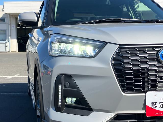 ロッキープレミアムＧ　ＨＥＶＨＥＶ　９型ナビ／ＴＶ／ＤＶＤ／ＢＴ／ＵＳＢ　全周囲カメラ　前後ドラレコ　ＥＴＣ　全車速追従クルコン　ＬＥＤヘッドランプ　ＡＤＢ　リヤフォグ　コーナーセンサー　シートヒータ　アルミ　ＢＳＭ　Ａ／Ｃ電源（千葉県）の中古車