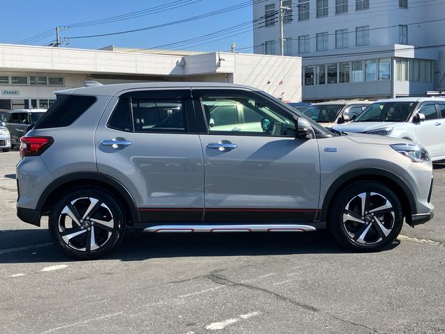 ロッキープレミアムＧ　ＨＥＶＨＥＶ　９型ナビ／ＴＶ／ＤＶＤ／ＢＴ／ＵＳＢ　全周囲カメラ　前後ドラレコ　ＥＴＣ　全車速追従クルコン　ＬＥＤヘッドランプ　ＡＤＢ　リヤフォグ　コーナーセンサー　シートヒータ　アルミ　ＢＳＭ　Ａ／Ｃ電源（千葉県）の中古車