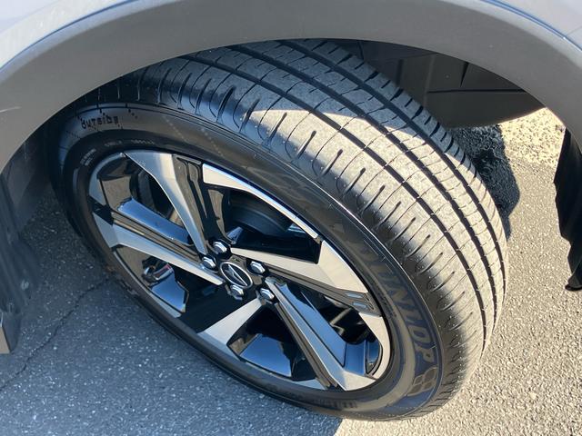 ロッキープレミアムＧ　ＨＥＶＨＥＶ　９型ナビ／ＴＶ／ＤＶＤ／ＢＴ／ＵＳＢ　全周囲カメラ　前後ドラレコ　ＥＴＣ　全車速追従クルコン　ＬＥＤヘッドランプ　ＡＤＢ　リヤフォグ　コーナーセンサー　シートヒータ　アルミ　ＢＳＭ　Ａ／Ｃ電源（千葉県）の中古車