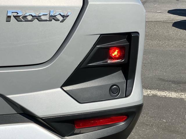 ロッキープレミアムＧ　ＨＥＶＨＥＶ　９型ナビ／ＴＶ／ＤＶＤ／ＢＴ／ＵＳＢ　全周囲カメラ　前後ドラレコ　ＥＴＣ　全車速追従クルコン　ＬＥＤヘッドランプ　ＡＤＢ　リヤフォグ　コーナーセンサー　シートヒータ　アルミ　ＢＳＭ　Ａ／Ｃ電源（千葉県）の中古車