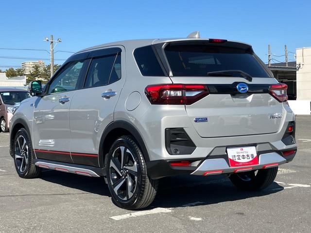 ロッキープレミアムＧ　ＨＥＶＨＥＶ　９型ナビ／ＴＶ／ＤＶＤ／ＢＴ／ＵＳＢ　全周囲カメラ　前後ドラレコ　ＥＴＣ　全車速追従クルコン　ＬＥＤヘッドランプ　ＡＤＢ　リヤフォグ　コーナーセンサー　シートヒータ　アルミ　ＢＳＭ　Ａ／Ｃ電源（千葉県）の中古車