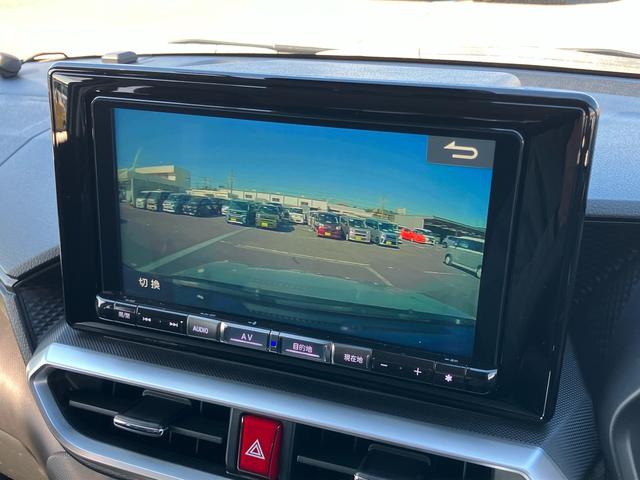 ロッキープレミアムＧ　ＨＥＶＨＥＶ　９型ナビ／ＴＶ／ＤＶＤ／ＢＴ／ＵＳＢ　全周囲カメラ　前後ドラレコ　ＥＴＣ　全車速追従クルコン　ＬＥＤヘッドランプ　ＡＤＢ　リヤフォグ　コーナーセンサー　シートヒータ　アルミ　ＢＳＭ　Ａ／Ｃ電源（千葉県）の中古車