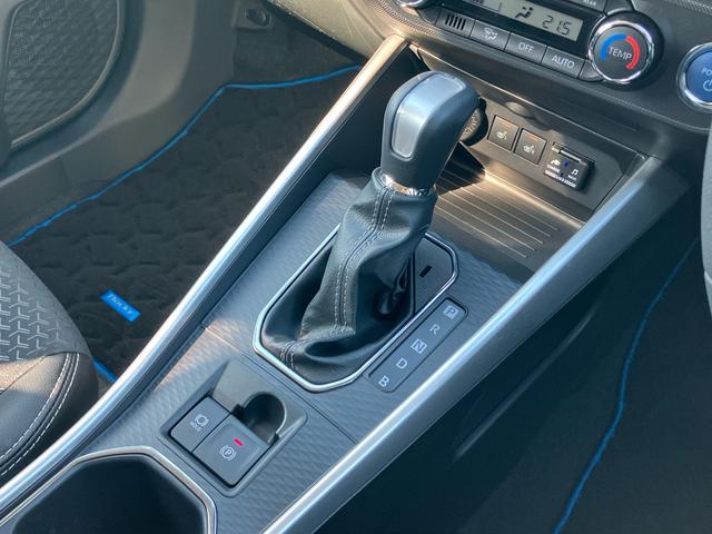 ロッキープレミアムＧ　ＨＥＶＨＥＶ　９型ナビ／ＴＶ／ＤＶＤ／ＢＴ／ＵＳＢ　全周囲カメラ　前後ドラレコ　ＥＴＣ　全車速追従クルコン　ＬＥＤヘッドランプ　ＡＤＢ　リヤフォグ　コーナーセンサー　シートヒータ　アルミ　ＢＳＭ　Ａ／Ｃ電源（千葉県）の中古車