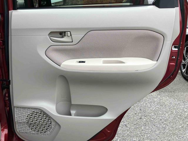 ムーヴＸ　ＳＡII衝突被害軽減ブレーキ　横滑り防止装置　アイドリングストップ　プッシュエンジンスタート　キーフリーシステム　オートライト　マニュアルレベリング機能付ハロゲンヘッドライト　ＣＤラジオチューナー（千葉県）の中古車