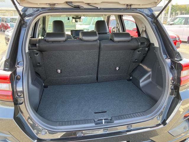 ロッキープレミアムＧ　ＨＥＶ９型ナビ／ＢＴ／ＴＶ／ＤＩＳＣ／全周囲カメラ　前後ドラレコ　ＥＴＣ　１００Ｖ電源　エアロ　１７インチＡＷ　ＬＥＤヘッド／前後フォグ　スマートキー　シートヒーター　ＢＳＭ　クルコン　衝突被害軽減ブレーキ（千葉県）の中古車