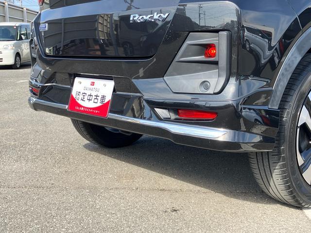 ロッキープレミアムＧ　ＨＥＶ９型ナビ／ＢＴ／ＴＶ／ＤＩＳＣ／全周囲カメラ　前後ドラレコ　ＥＴＣ　１００Ｖ電源　エアロ　１７インチＡＷ　ＬＥＤヘッド／前後フォグ　スマートキー　シートヒーター　ＢＳＭ　クルコン　衝突被害軽減ブレーキ（千葉県）の中古車