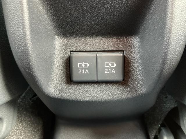 ロッキープレミアムＧ　ＨＥＶ９型ナビ／ＢＴ／ＴＶ／ＤＩＳＣ／全周囲カメラ　前後ドラレコ　ＥＴＣ　１００Ｖ電源　エアロ　１７インチＡＷ　ＬＥＤヘッド／前後フォグ　スマートキー　シートヒーター　ＢＳＭ　クルコン　衝突被害軽減ブレーキ（千葉県）の中古車