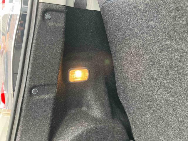 ムーヴカスタム　ＲＳ　ＳＡIIターボ　ナビ／ＴＶ／ＢＴ／ＵＳＢ／ＤＶＤ　バックカメラ　ＬＥＤヘッドライト　オートライト　トップシェイドガラス　革巻ステアリング　ステアリングリモコン　キーフリー　盗難防止アラーム　アルミ　スマアシ２（千葉県）の中古車