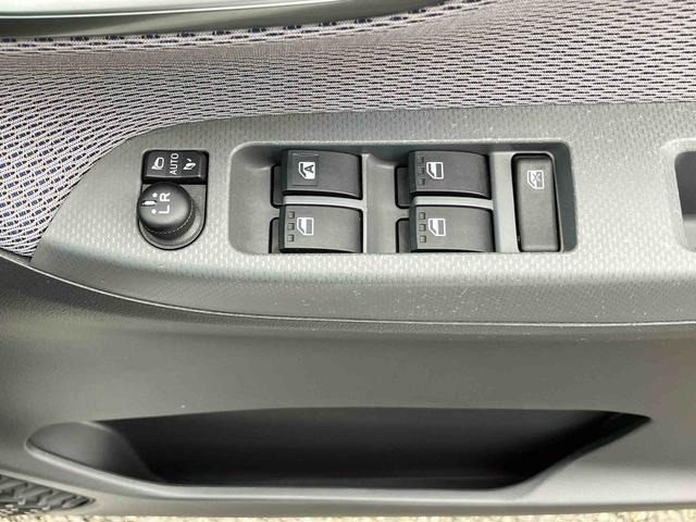 ムーヴカスタム　ＲＳ　ＳＡIIターボ　ナビ／ＴＶ／ＢＴ／ＵＳＢ／ＤＶＤ　バックカメラ　ＬＥＤヘッドライト　オートライト　トップシェイドガラス　革巻ステアリング　ステアリングリモコン　キーフリー　盗難防止アラーム　アルミ　スマアシ２（千葉県）の中古車