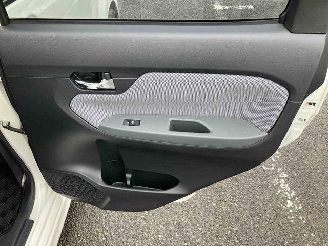 ムーヴカスタム　ＲＳ　ＳＡIIターボ　ナビ／ＴＶ／ＢＴ／ＵＳＢ／ＤＶＤ　バックカメラ　ＬＥＤヘッドライト　オートライト　トップシェイドガラス　革巻ステアリング　ステアリングリモコン　キーフリー　盗難防止アラーム　アルミ　スマアシ２（千葉県）の中古車