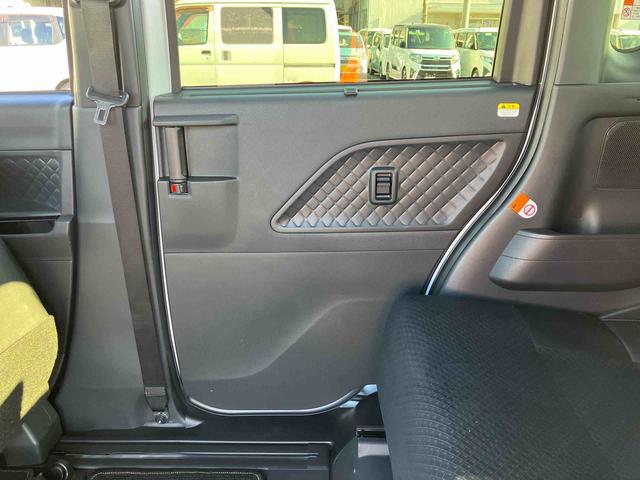 タントカスタムRSスタイルセレクション 4WDターボ 9型ナビ/BT/TV/DISC/バックカメラ/ステアスイッチ 前後ドラレコ ETC サイドガーニッシュ 両側パワスラ 15インチアルミ LEDヘッド/フォグ スマートキー シートヒーター(千葉県)の中古車