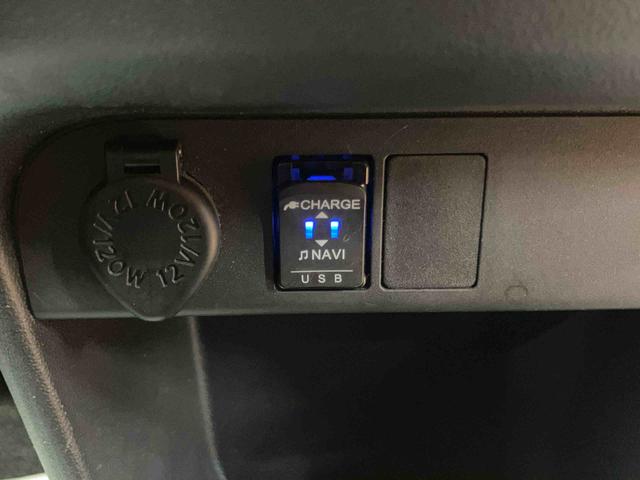 ムーヴキャンバスＸブラックインテリアリミテッド　ＳＡIIIパノラマカメラ連動フルセグナビ　ＵＳＢ接続　ブルートゥース対応　フロント．リヤドライブレコーダー連動　ＥＴＣ　置きラクボックス　オートライト　オートハイビーム　バニティーミラー付き左右サンバイザー（千葉県）の中古車