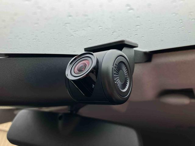 ロッキープレミアムＧ　ＨＥＶ９型ナビ／ＢＴ／ＴＶ／ＤＩＳＣ／全周囲カメラ／ステアスイッチ　前後ドラレコ　ＥＴＣ　１７インチアルミ　ＬＥＤヘッド／前後フォグ　スマートキー　シートヒーター　自動追従クルコン　衝突被害軽減ブレーキ（千葉県）の中古車