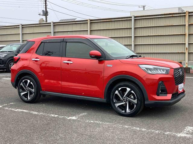 ロッキープレミアムＧ　ＨＥＶ９型ナビ／ＢＴ／ＴＶ／ＤＩＳＣ／全周囲カメラ／ステアスイッチ　前後ドラレコ　ＥＴＣ　１７インチアルミ　ＬＥＤヘッド／前後フォグ　スマートキー　シートヒーター　自動追従クルコン　衝突被害軽減ブレーキ（千葉県）の中古車