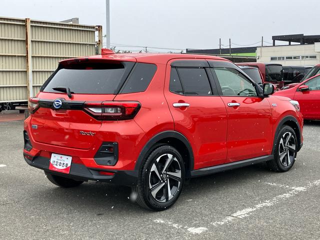 ロッキープレミアムＧ　ＨＥＶ９型ナビ／ＢＴ／ＴＶ／ＤＩＳＣ／全周囲カメラ／ステアスイッチ　前後ドラレコ　ＥＴＣ　１７インチアルミ　ＬＥＤヘッド／前後フォグ　スマートキー　シートヒーター　自動追従クルコン　衝突被害軽減ブレーキ（千葉県）の中古車