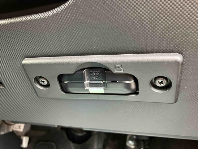 ロッキープレミアムＧ　ＨＥＶ９型ナビ／ＢＴ／ＴＶ／ＤＩＳＣ／全周囲カメラ／ステアスイッチ　前後ドラレコ　ＥＴＣ　１７インチアルミ　ＬＥＤヘッド／前後フォグ　スマートキー　シートヒーター　自動追従クルコン　衝突被害軽減ブレーキ（千葉県）の中古車