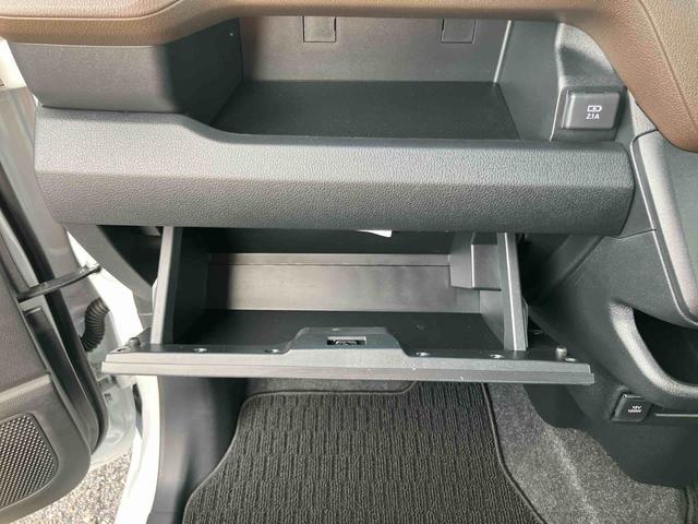 ムーヴＲＳ衝突回避支援システム　横滑り防止装置　アダプティブクルーズコントロール　両側電動スライドドア　前後コーナーセンサー　プッシュエンジンスタート　キーフリーシステム　オートライト　オートハイビーム（千葉県）の中古車