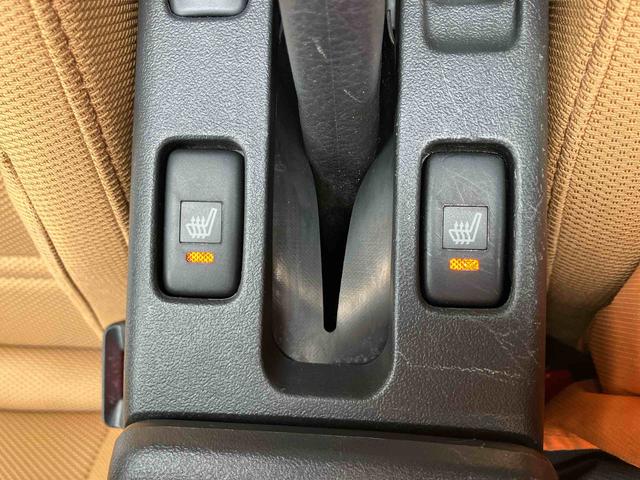 コペンセロターボエンジン　ナビ／ＢＴ／ＴＶ／ＤＩＳＣ　ＥＴＣ　電動開閉ルーフ　１６インチアルミ　ＬＥＤヘッドライト　ハロゲンフォグランプ　スマートキー　シートヒーター　シーケンシャルシフトＣＶＴ　横滑り防止装置（千葉県）の中古車